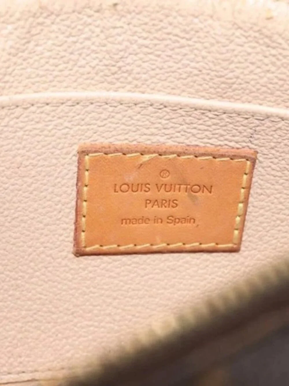 LOUIS VUITTON Monogram Pochette Cosmetic PM Pouch M43998 LV Auth BA6195